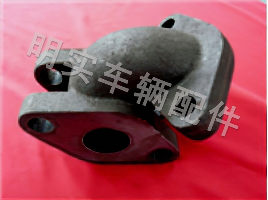 主管三通DN32×25